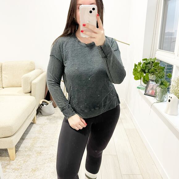 Sundry Gray Acid Wash Print Long Sleeve Top Size 0 / XS - Picture 1 of 5